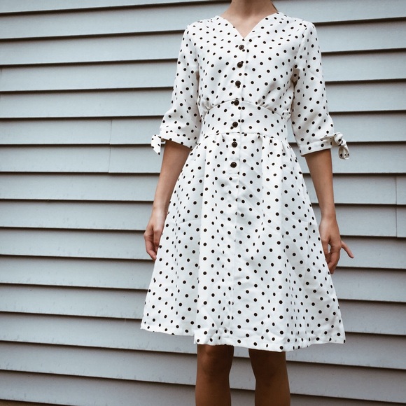 ModRack button polka dot tie sleeve midi dress - Picture 4 of 5